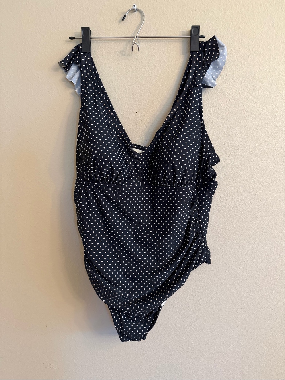 Shade & Shore Black and White Polka Dot One-Piece Swimsuit Size 18